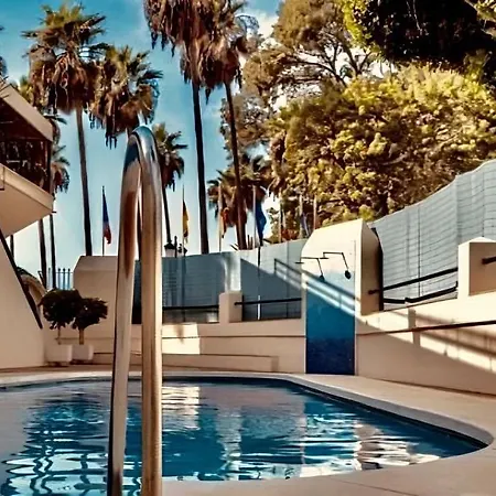 Lejlighed Eden Roc I *