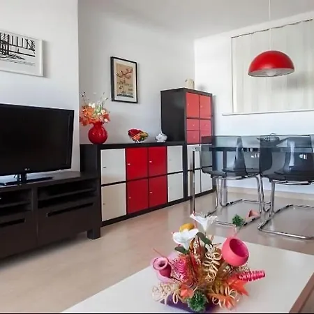 Eden Roc I