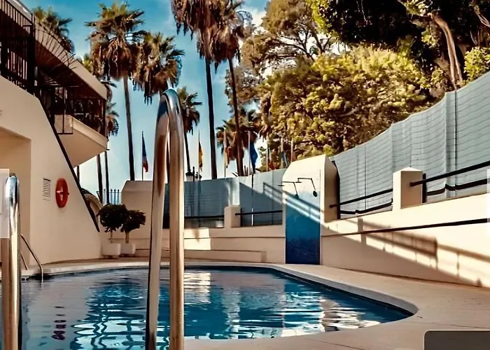 Apartament Eden Roc I *